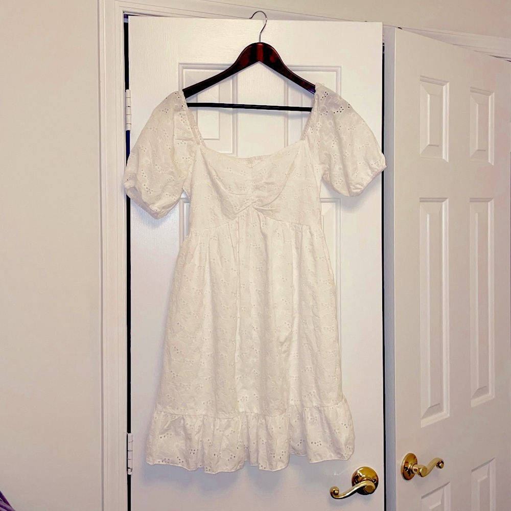 white eyelet babydoll puff sleeve dress